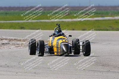 media/Mar-25-2023-CalClub SCCA (Sat) [[3ed511c8bd]]/Group 7/Qualifying/